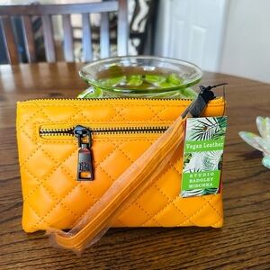 Badgley Mischka Yellow Diamond Quilted Coin Clutch NWT vegan leather